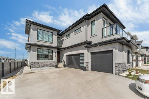 424 33 Ave Nw, Edmonton, AB, T6T2S8 | Card Image