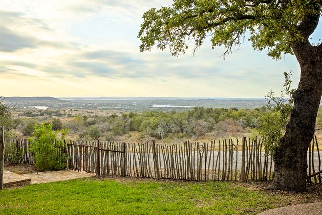 View of yard | Image 8