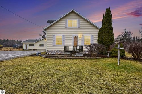 1400 W M 55, Tawas City, MI, 48763-9704 | Card Image