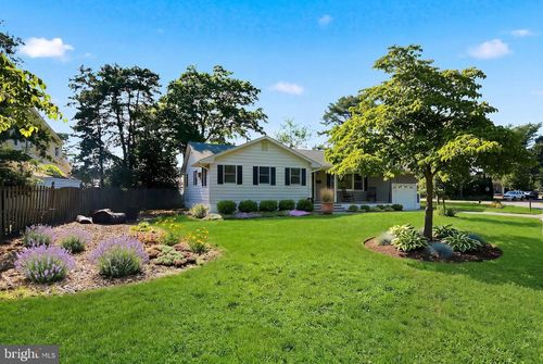 1409 Edgemere Ave, FORKED RIVER, NJ, 08731-4036 | Card Image