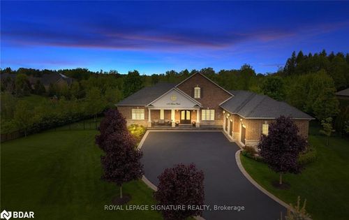 {{alt}} | Card Image