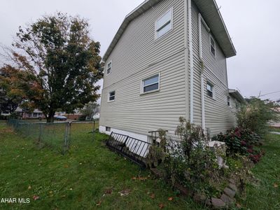 139 Tipton Manor Road, House other with 3 bedrooms, 2 bathrooms and null parking in Tyrone PA | Image 3