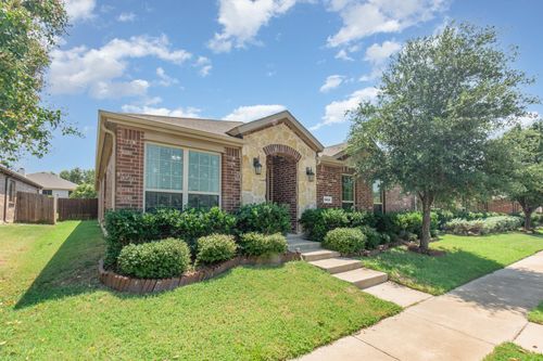 9012 Cross Oaks Ranch Blvd, Cross Roads, TX, 76227-4112 | Card Image