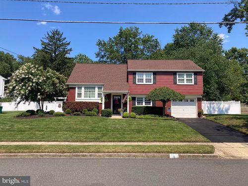 2 Tollhouse Rd, EASTAMPTON, NJ, 08060-3221 | Card Image