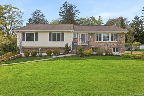 80 Highfield Rd, Harrison, NY, 10528-1530 | Card Image
