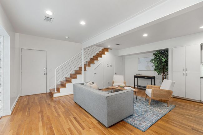 UNIT-7 - 4122 Travis St, Condo with 2 bedrooms, 3 bathrooms and null parking in Dallas TX | Image 8