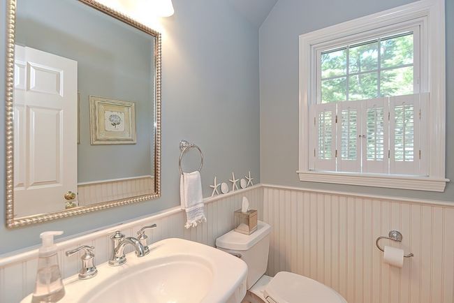 14 Noel Dr, House other with 4 bedrooms, 3 bathrooms and 4 parking in Holliston MA | Image 13