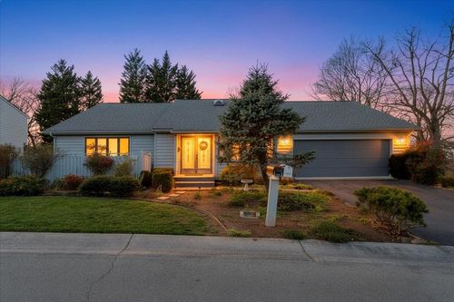 2409 S Clearing Rd, Salem, VA, 24153-7453 | Card Image