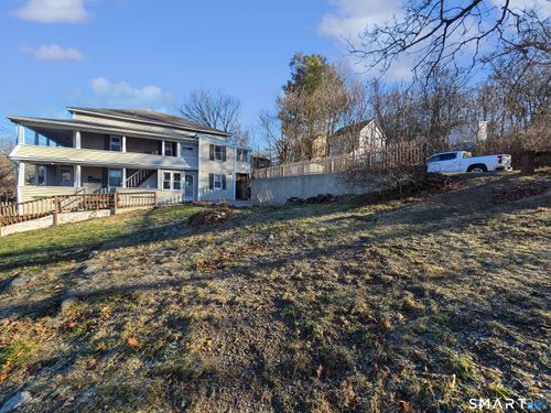 129 Mechanics St, Putnam, CT, 06260-1318 | Card Image