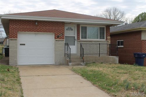 7428 Morganford Rd, Saint Louis, MO, 63116-2168 | Card Image