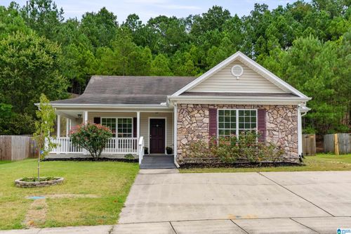 210 Ironwood Cir, ALABASTER, AL, 35007-4013 | Card Image