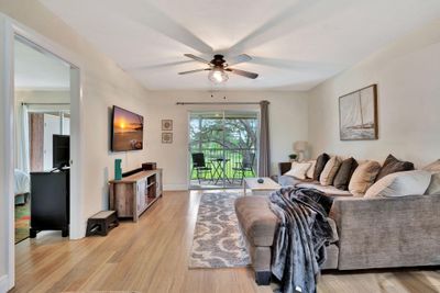 199-22 - 18081 Se Country Club Drive, Condo with 2 bedrooms, 1 bathrooms and null parking in Jupiter FL | Image 1