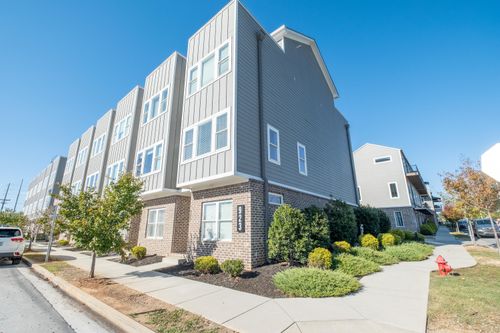 923 E 17th St, Chattanooga, TN, 37408-2238 | Card Image