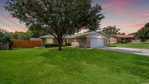 1609 Heather Ln, New Braunfels, TX, 78130-7757 | Card Image