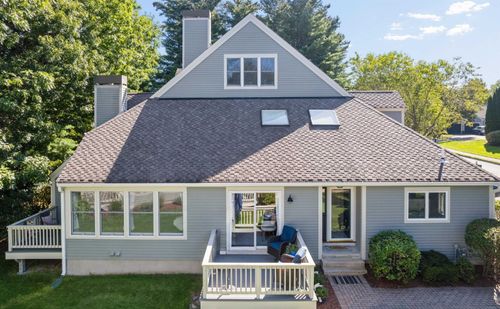 114 Hawthorne Village Rd, Nashua, NH, 03062-2283 | Card Image