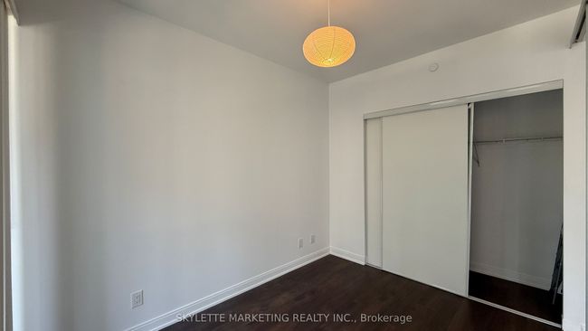 612 - 50 Charles St E, Condo with 2 bedrooms, 1 bathrooms and null parking in Toronto ON | Image 13