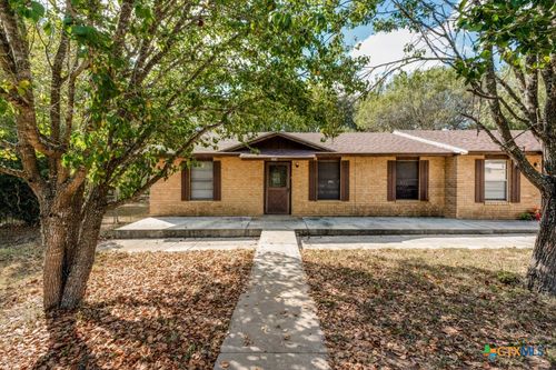 225 Country Acres Drive, Seguin, TX, 78155 | Card Image