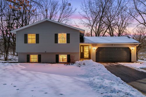 4109 Valentine Crest Rd, New Brighton, MN, 55112-2814 | Card Image
