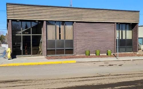 5020 48 Street, Lloydminster, AB, T9V0H8 | Card Image