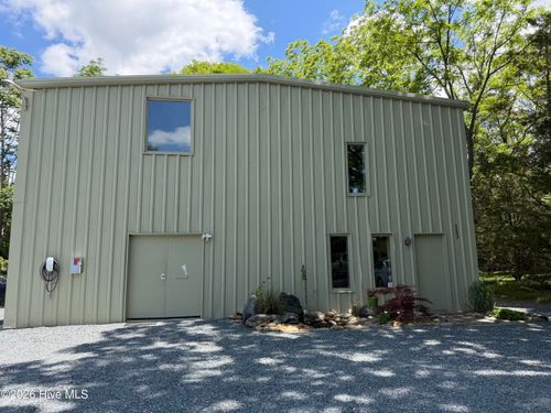 right-side-unit-133 W Vermont Ave, Southern Pines, NC, 28387-4822 | Card Image