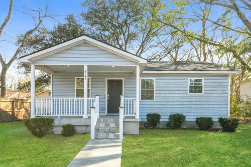 2741 Ranger Dr, North Charleston, SC, 29405-7363 | Card Image