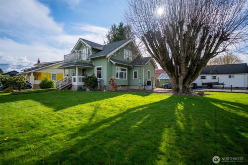517 Lawson St, Sumas, WA, 98295-9112 | Card Image