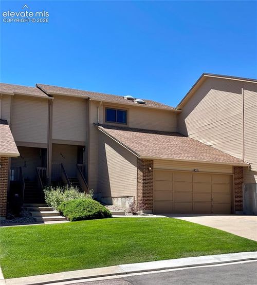 1425 Vondelpark Dr, Colorado Springs, CO, 80907-4074 | Card Image
