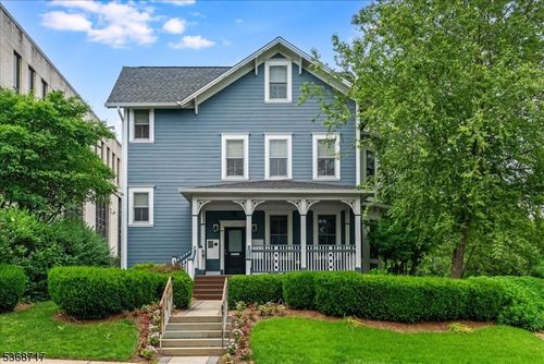 201 Claremont Ave, Montclair, NJ, 07042-3401 | Card Image