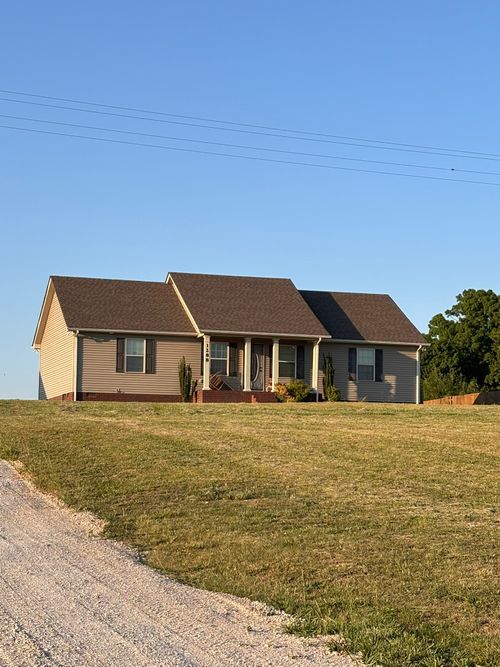 1288 Mount Olive Rd, Westmoreland, TN, 37186-5411 | Card Image