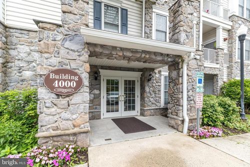 4104 Lilac Ct, UPPER GWYNEDD, PA, 19446-7618 | Card Image