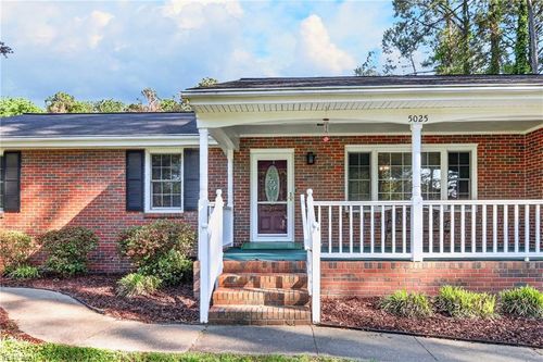 5025 Greenbrook Dr, Portsmouth, VA, 23703-2009 | Card Image