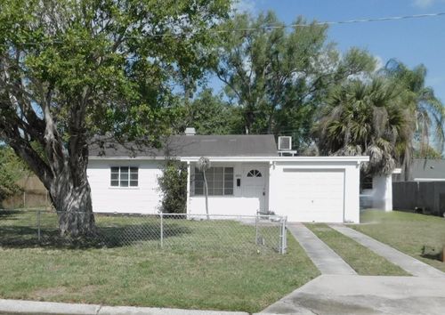 6810 13th St N, ST PETERSBURG, FL, 33702-5716 | Card Image