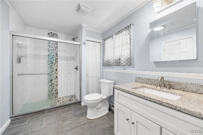 Bathroom | Image 15