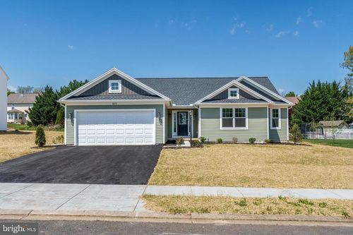5877 Buchanan Dr, MERCERSBURG, PA, 17236-1758 | Card Image