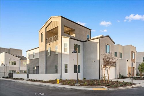 141 Sawbuck, Irvine, CA, 92618-1495 | Card Image