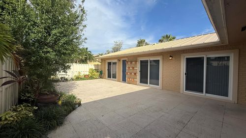 5992 Golden Eagle Cir, Palm Beach Gardens, FL, 33418-1532 | Card Image