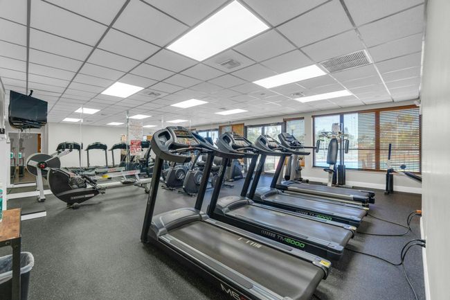4389 Willow Pond Cir, Condo with 2 bedrooms, 2 bathrooms and null parking in West Palm Beach FL | Image 36