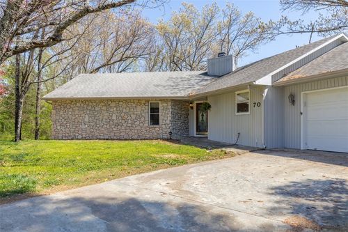 70 Overton Dr, Bella Vista, AR, 72714-1723 | Card Image