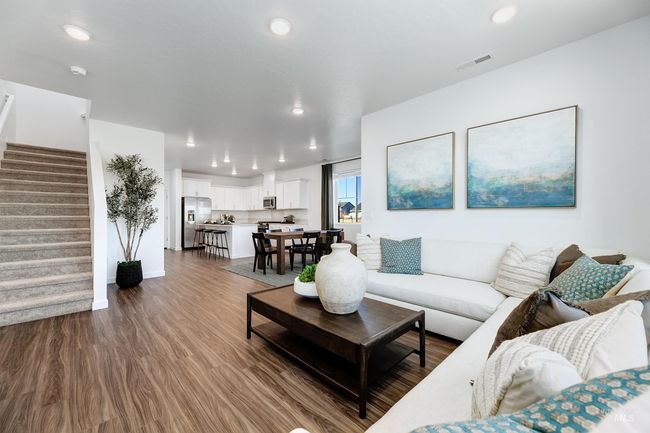 4276 W Perspective St, Townhouse with 4 bedrooms, 3 bathrooms and 2 parking in Eagle ID | Image 11