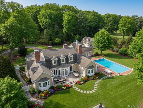 84 Cove Neck Rd, Oyster Bay, NY, 11771-1820 | Card Image