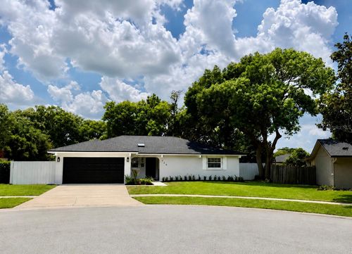 726 Forest Glen Ct, MAITLAND, FL, 32751-5109 | Card Image