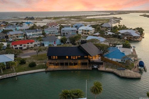25 Bimini Dr, Rockport, TX, 78382-3709 | Card Image