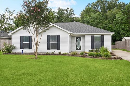 41151 Snowball Cir, Ponchatoula, LA, 70454-8422 | Card Image