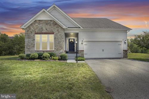 64 Cooper Ln, GETTYSBURG, PA, 17325-6003 | Card Image