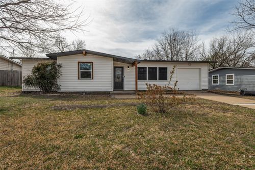 800 E Tucker Blvd, Arlington, TX, 76010-5732 | Card Image