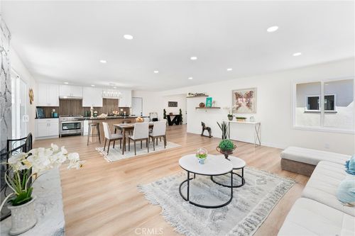 17924 E Kelby St, Covina, CA, 91722-3237 | Card Image