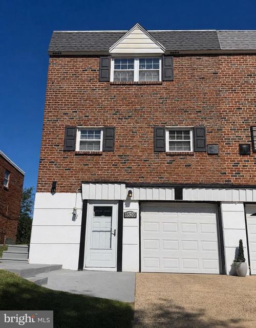 8520 Bridle Rd, PHILADELPHIA, PA, 19111-1336 | Card Image