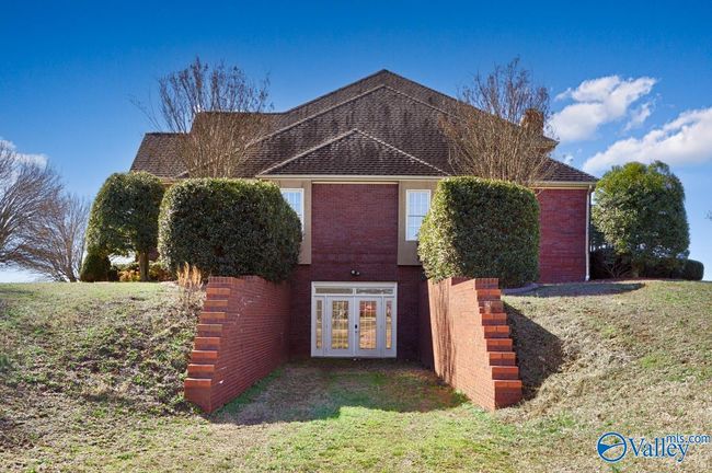 Basement entry to house | Image 39