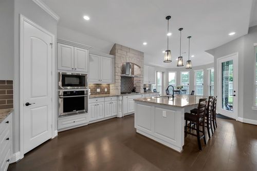 31268 New Forest Park Ln, Spring, TX, 77386-4603 | Card Image