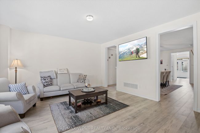 133 Mcfarlane Crescent, House other with 5 bedrooms, 5 bathrooms and 4 parking in Centre Wellington ON | Image 14